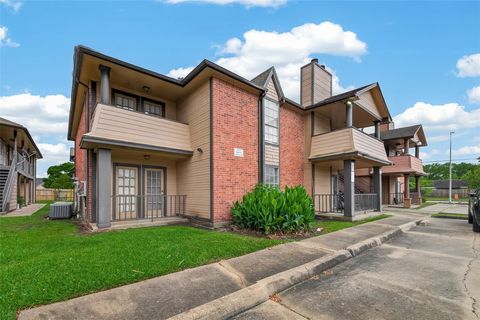 Photo of 11511 Nobility Drive #A, Houston, TX 77477 (MLS # 57617323)