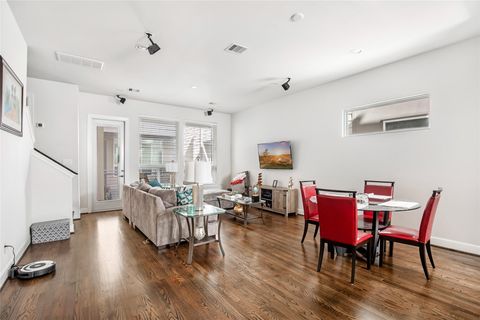 Tiny photo for 325 Eado Park Circle, Houston, TX 77020 (MLS # 40547872)