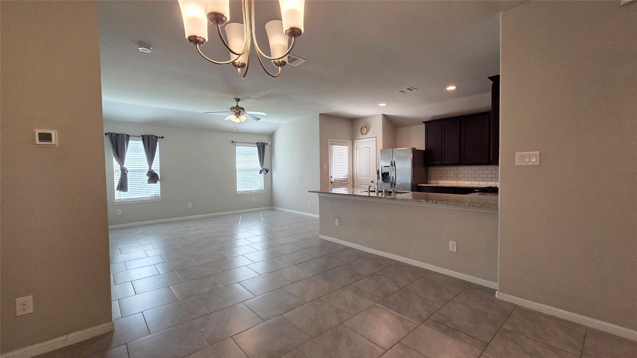 8023 Ecru Lane
