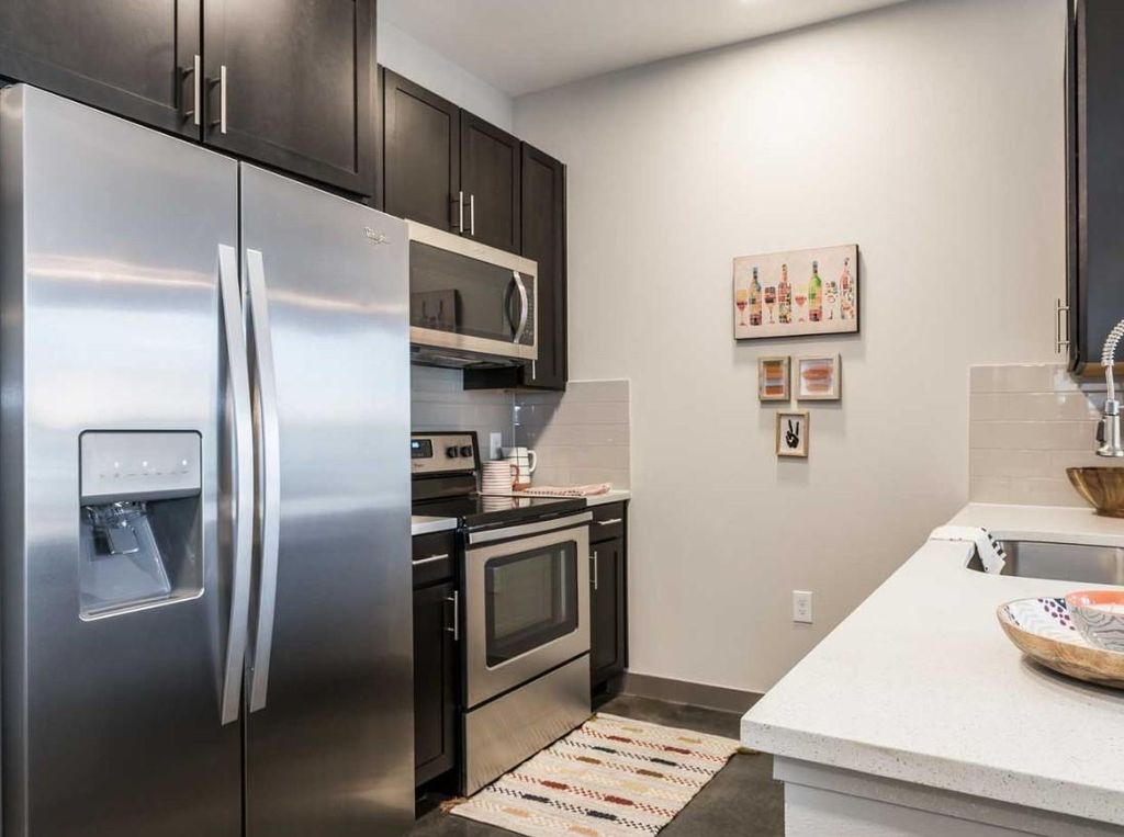 Photo of 1111 Durham Drive #620, Houston, TX 77008 (MLS # 97439240)