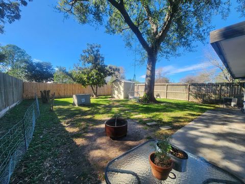 Photo of 13715 Vickston Lane, Houston, TX 77014 (MLS # 448275)
