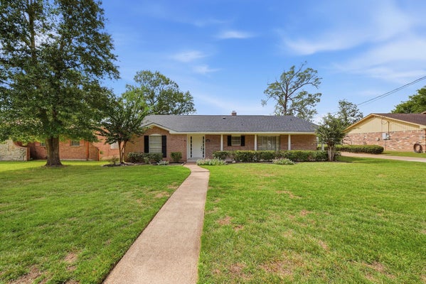 525 E LAKE DR, LIVINGSTON, TX 77351 - Image 9cf4dfd7a3f400d0f3429fc0c366cbd2/3520835630