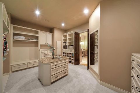 Tiny photo for 852 Eagle Pointe, Montgomery, TX 77316 (MLS # 35524093)