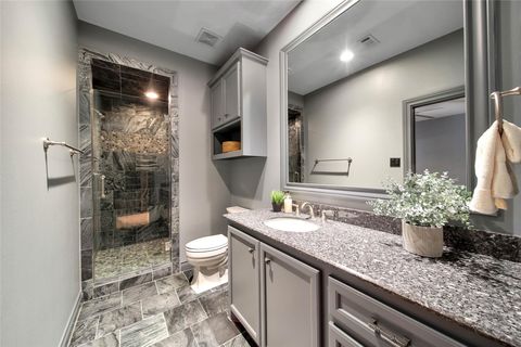 Tiny photo for 852 Eagle Pointe, Montgomery, TX 77316 (MLS # 35524093)