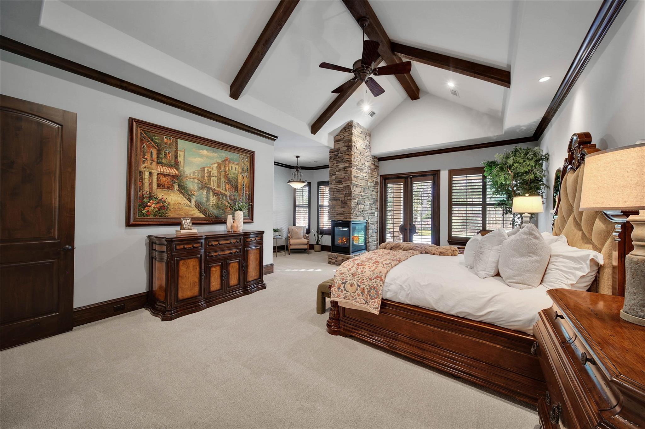 852 Eagle Pointe