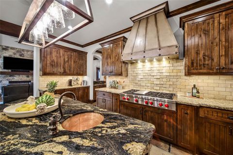 Tiny photo for 852 Eagle Pointe, Montgomery, TX 77316 (MLS # 35524093)