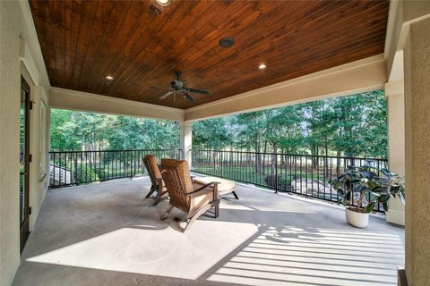 Tiny photo for 852 Eagle Pointe, Montgomery, TX 77316 (MLS # 35524093)