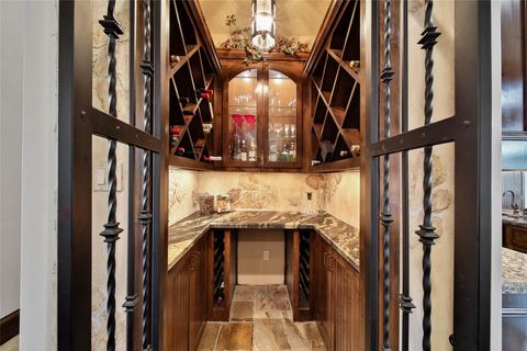 Tiny photo for 852 Eagle Pointe, Montgomery, TX 77316 (MLS # 35524093)
