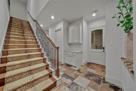 Tiny photo for 852 Eagle Pointe, Montgomery, TX 77316 (MLS # 35524093)