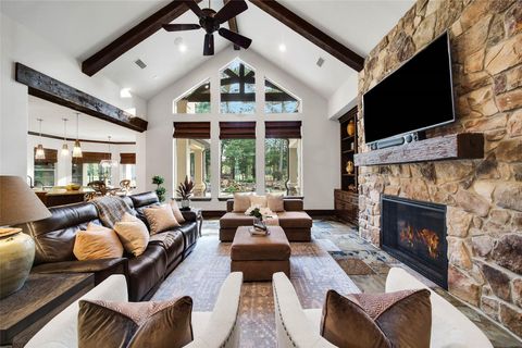 Tiny photo for 852 Eagle Pointe, Montgomery, TX 77316 (MLS # 35524093)