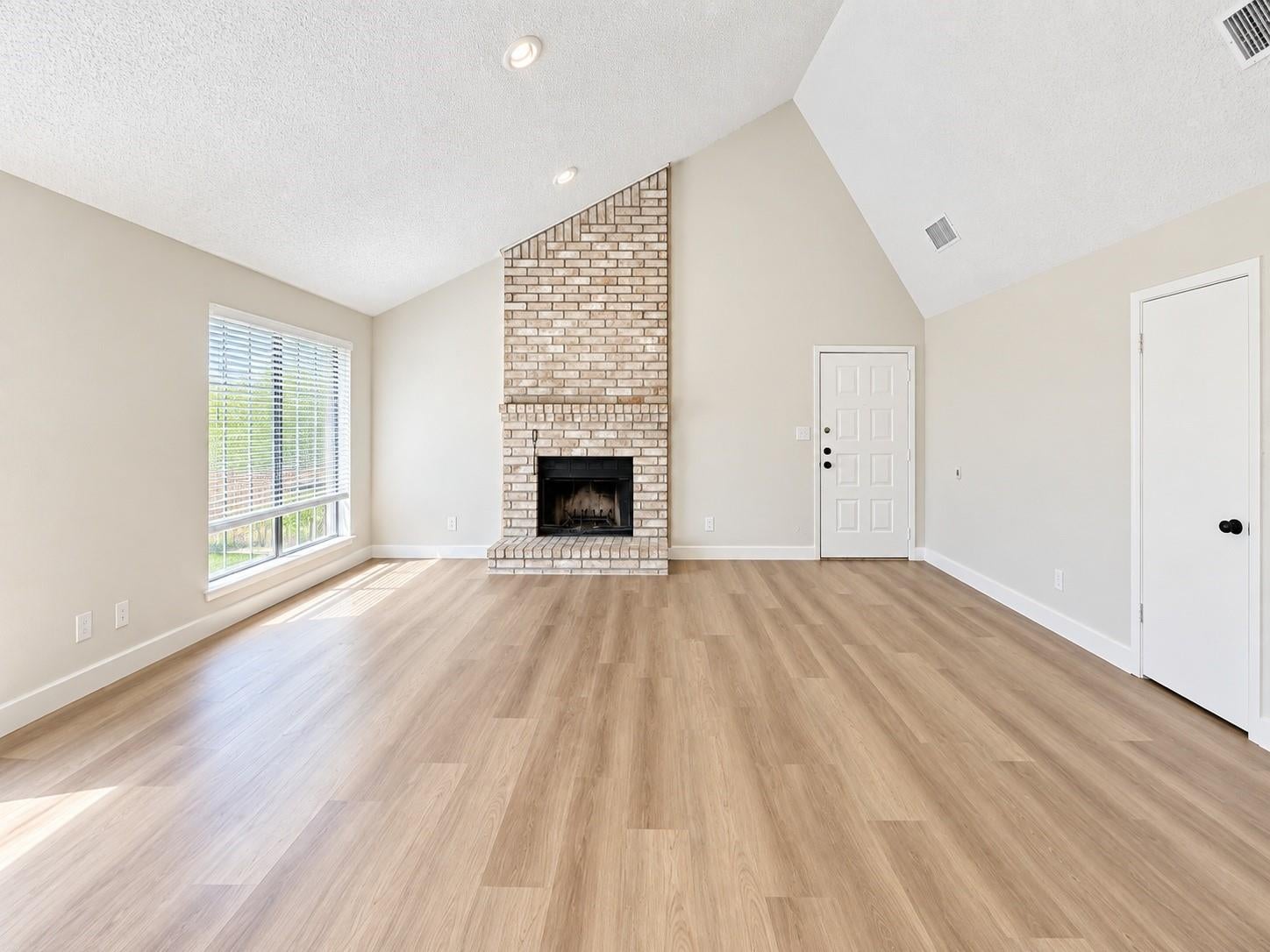 2226 Sunset Trail