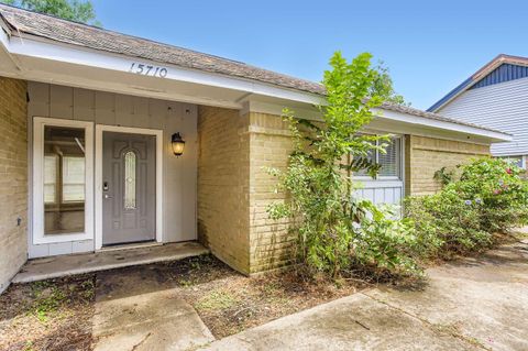 Photo of 15710 Sandy Hill Drive, Houston, TX 77084 (MLS # 3267916)