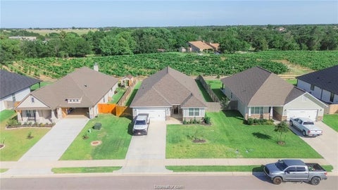 Photo of 4130 Vintage Estates Court, Bryan, TX 77808 (MLS # 48503735)