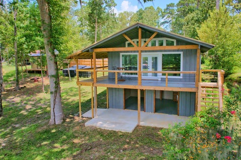 Photo of 573 Hickory Hill Dr DR, Burkeville, TX 75932 (MLS # 73483987)