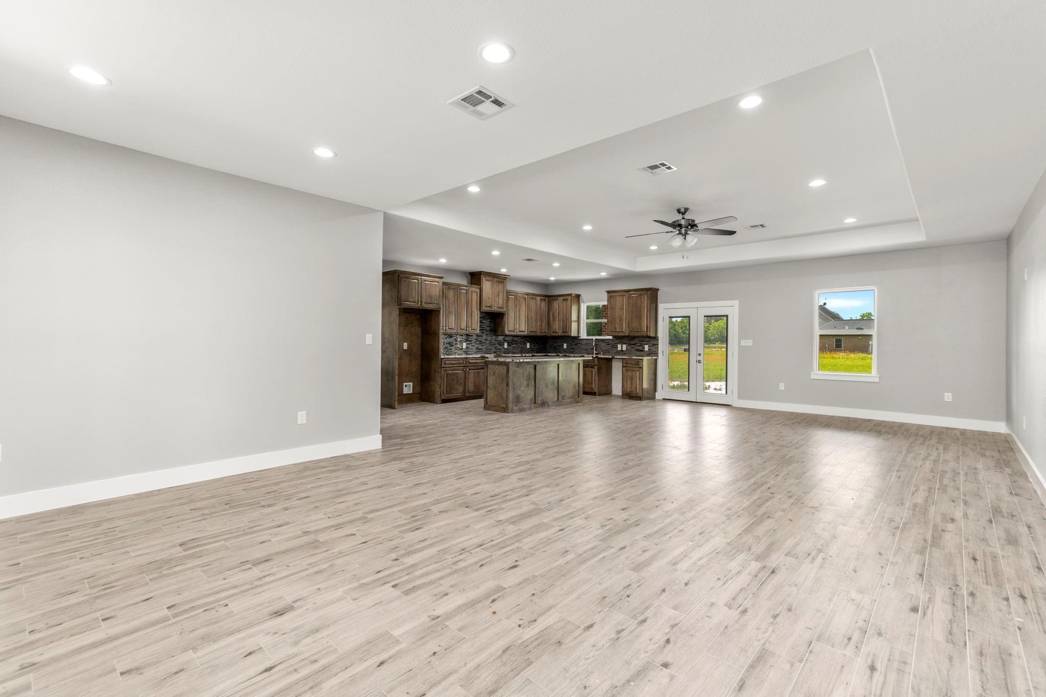 24 County Road 2293
