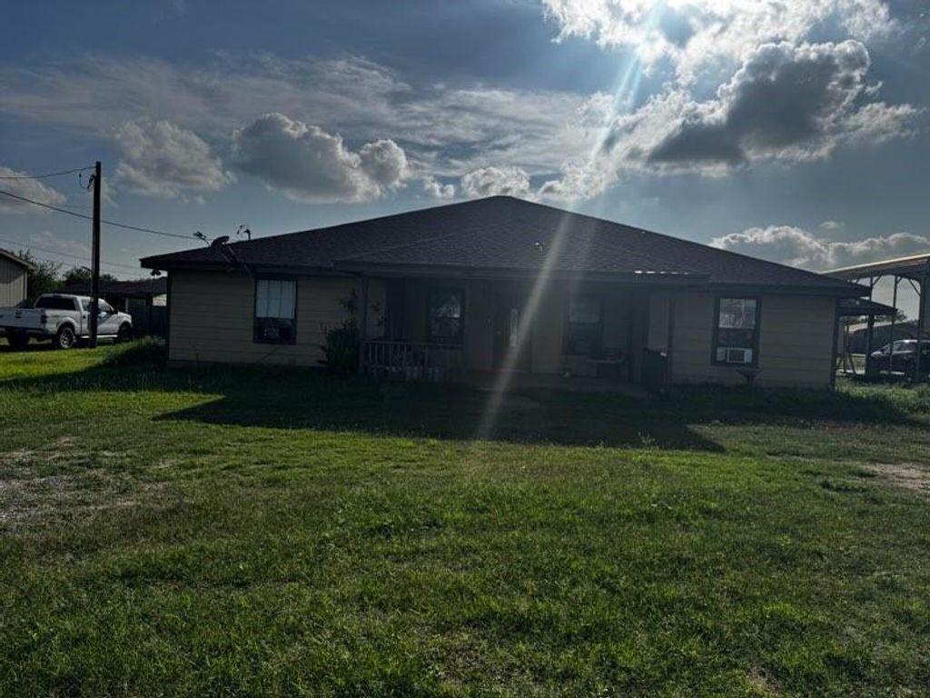 Photo of 169 Zaragosa Street, Alice, TX 78332 (MLS # 38739916)