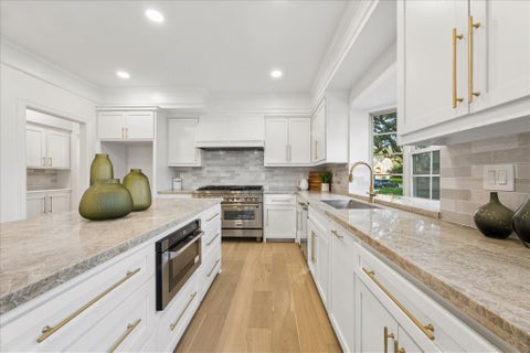 Tiny photo for 4302 Browning Court, Sugar Land, TX 77479 (MLS # 86597516)