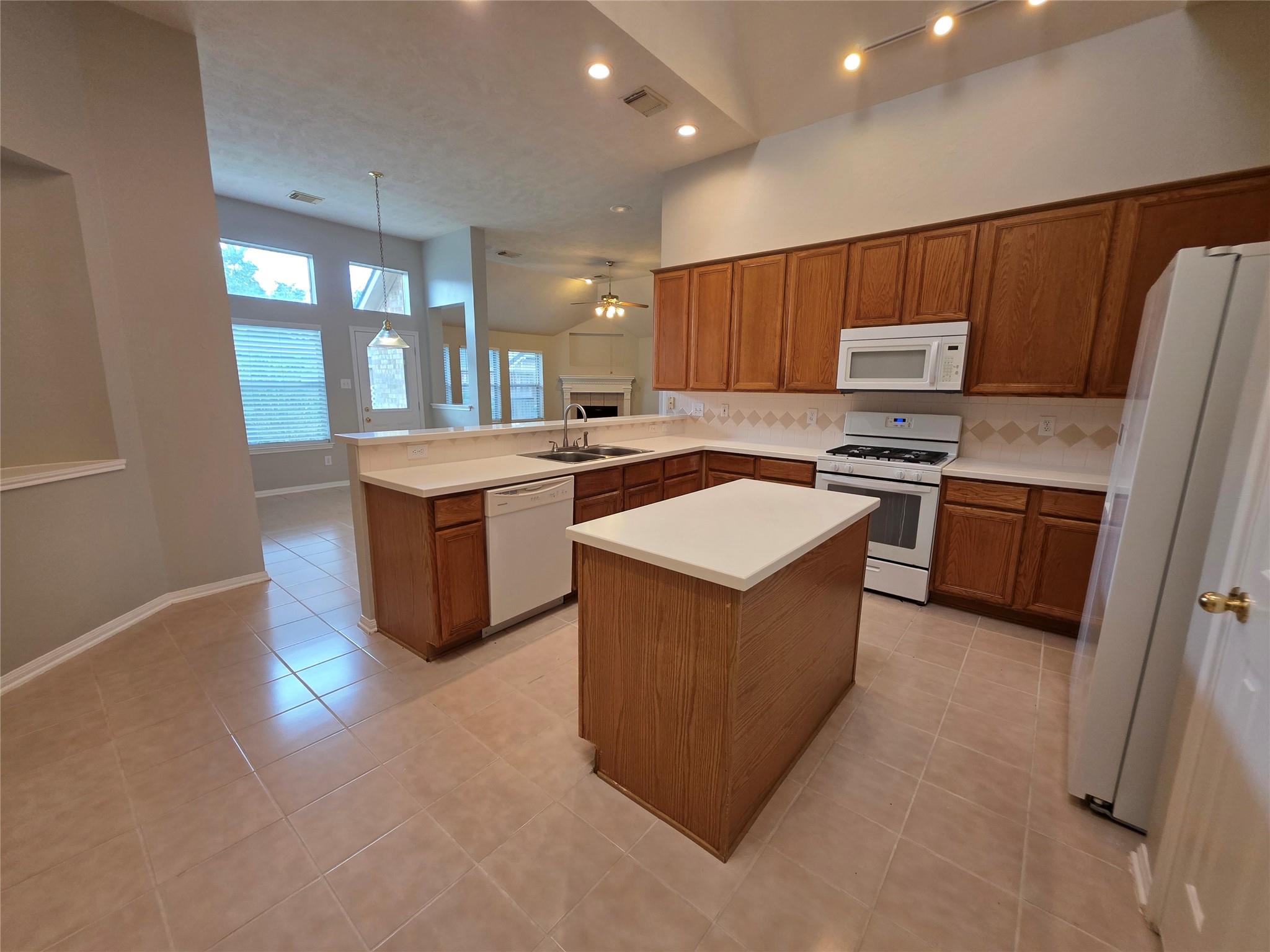 3116 Ravens Lake Circle