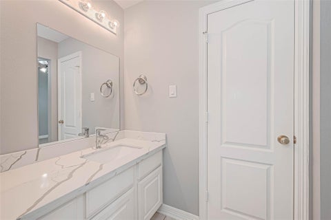 Tiny photo for 6106 Laguna Del Rey Drive, Houston, TX 77041 (MLS # 46756992)