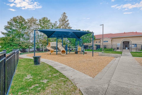 Tiny photo for 6106 Laguna Del Rey Drive, Houston, TX 77041 (MLS # 46756992)
