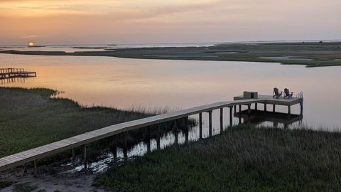 Photo of 3815 Mitote Drive, Galveston, TX 77554 (MLS # 4822190)