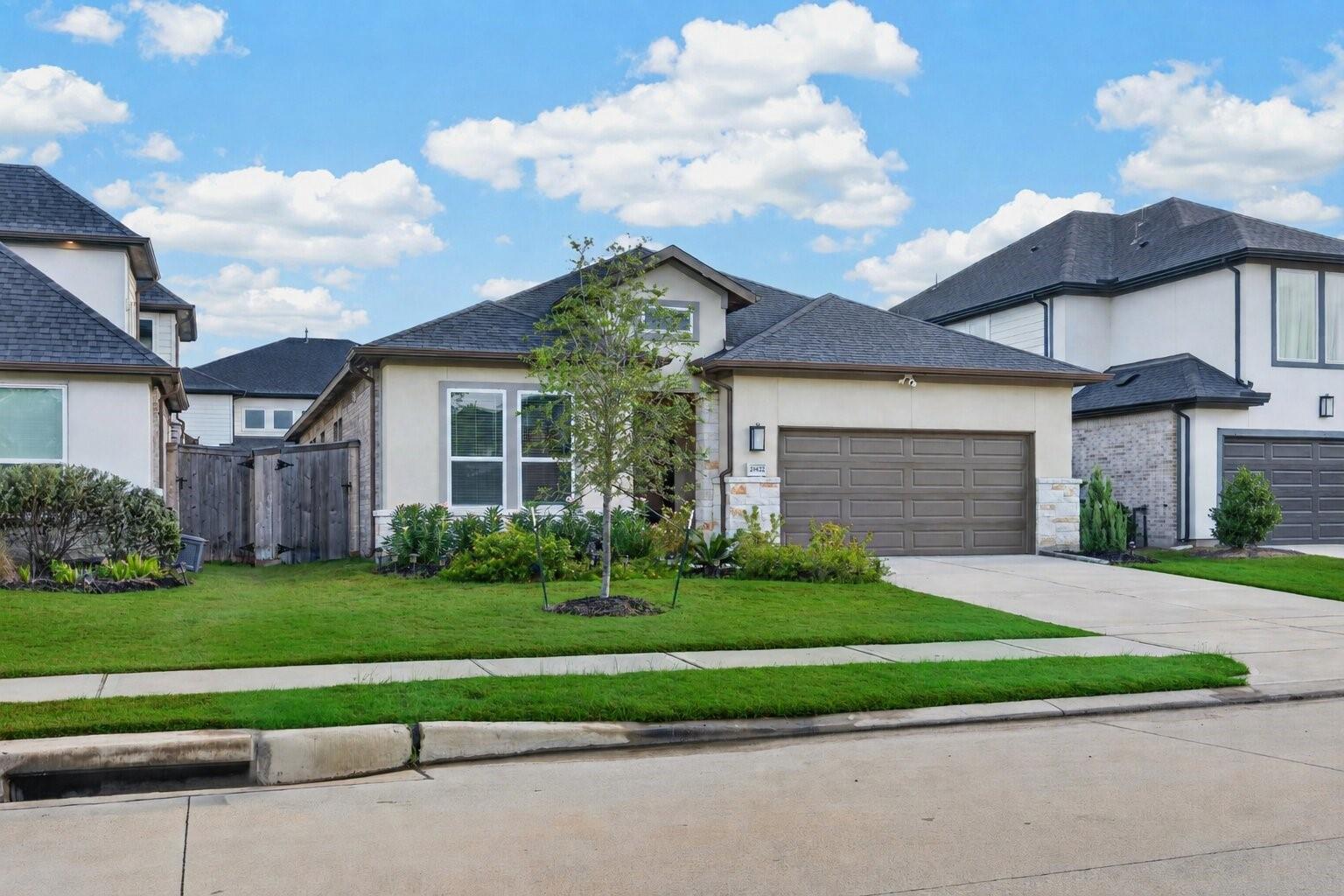 21622 Laggan Cliff Lane