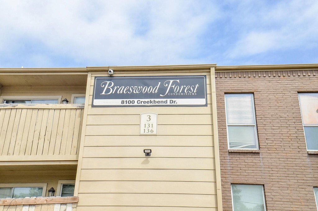 Photo of 8100 Creekbend Dr Dr #120, Houston, TX 77071 (MLS # 68088499)