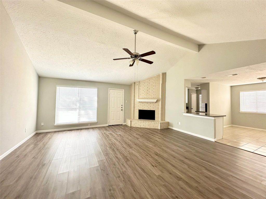 Photo of 6722 Kearney Drive, Richmond, TX 77469 (MLS # 48244264)