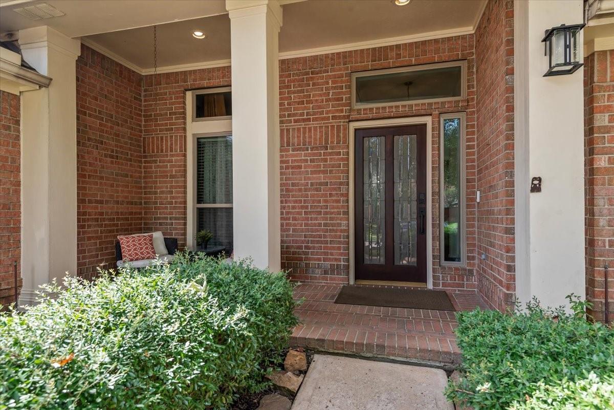 1103 Compass Cove Circle
