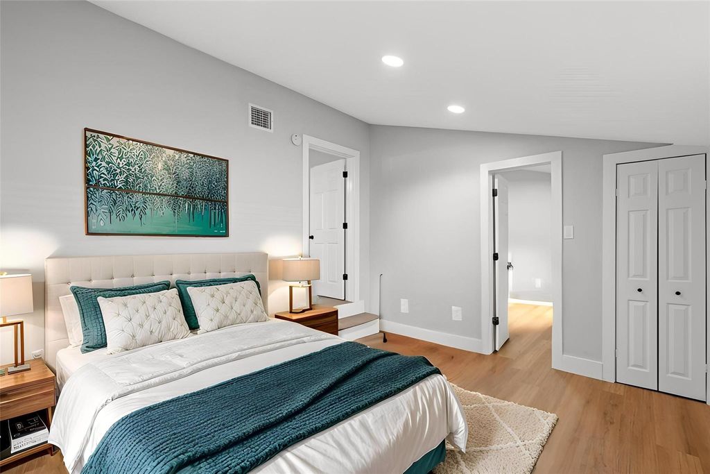 Photo of 915 Avenue E, Rosenberg, TX 77471 (MLS # 56340628)