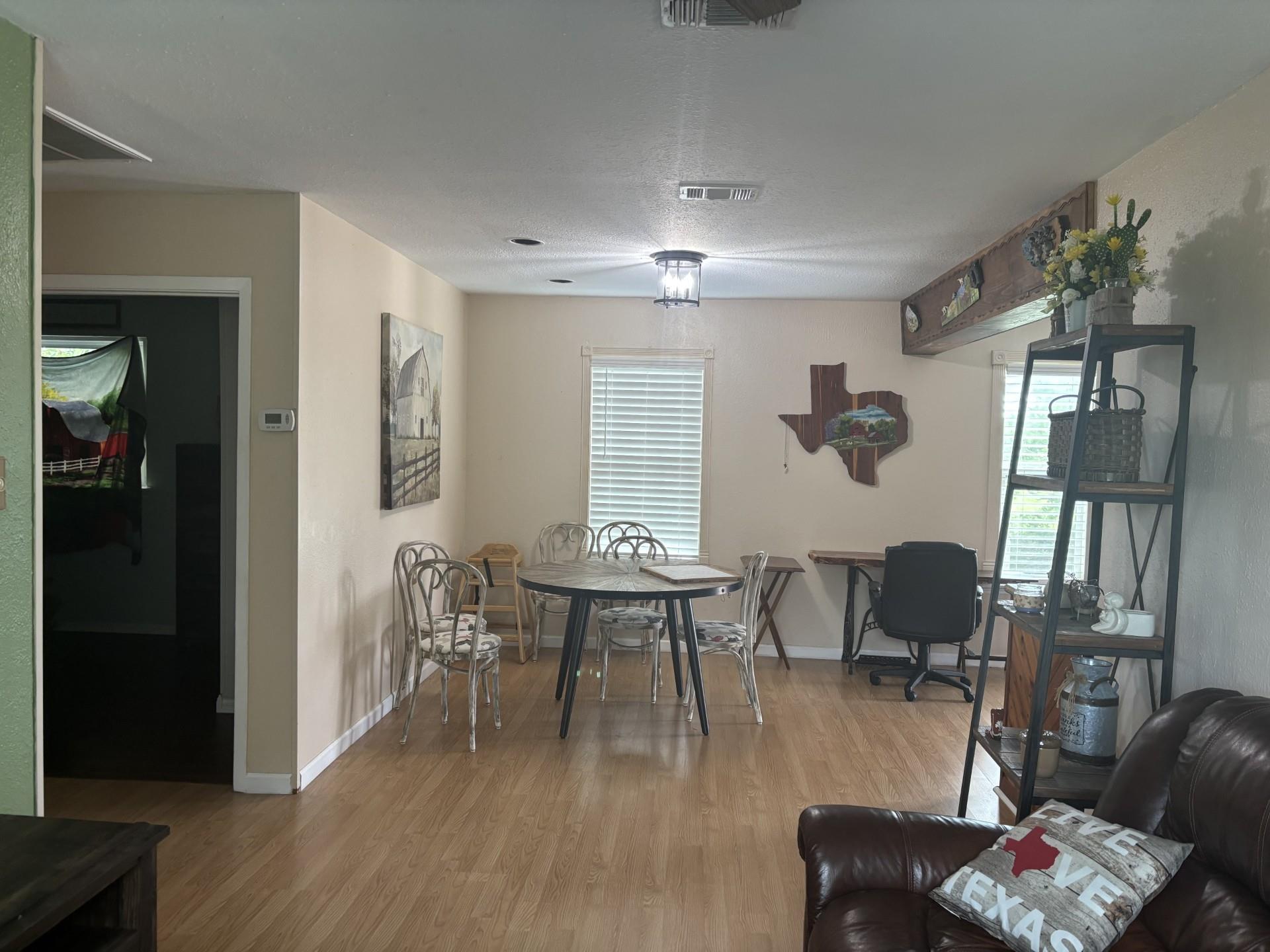 5324 Aurora Drive S CR378