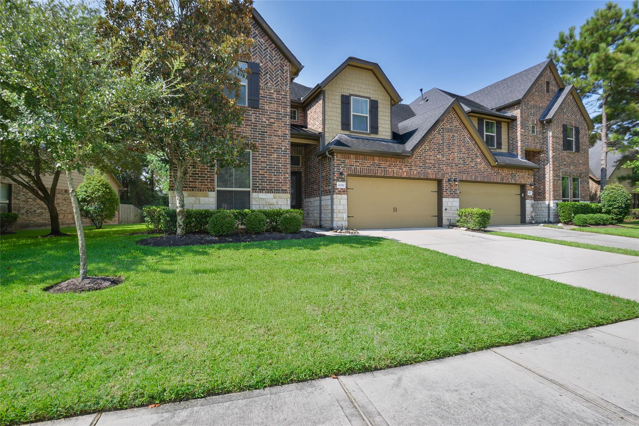 12218 Valley Lodge Parkway