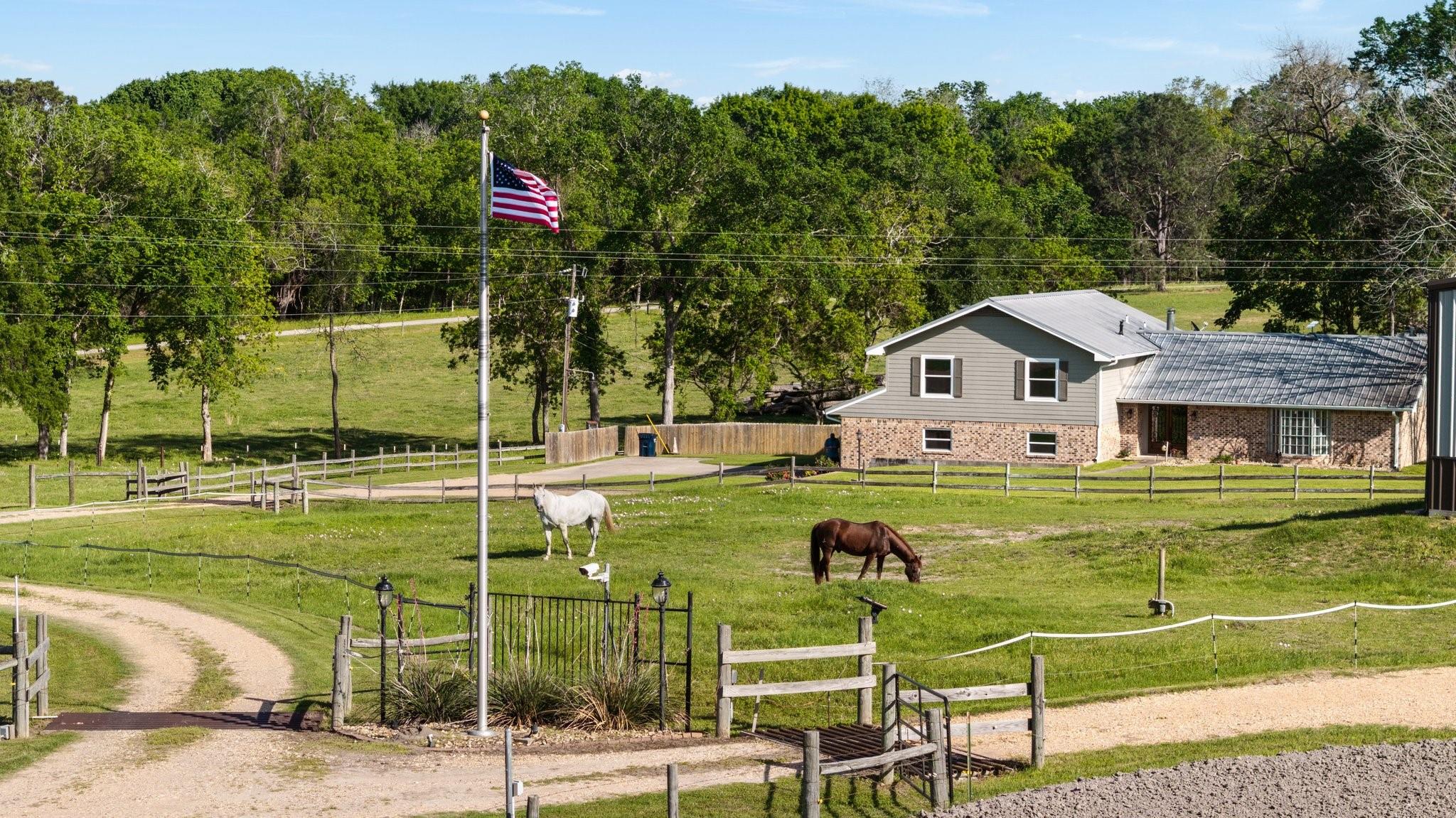 2355 Jackson League Circle