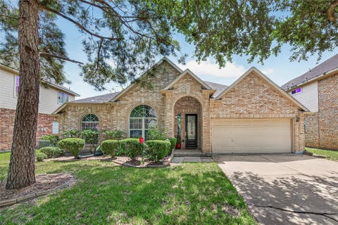 Photo of 1514 Coyote Hills Lane, Richmond, TX 77469 (MLS # 2197406)