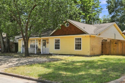 Multifamily For Rent - 1712 Hazelwood Street<br/> Montgomery County, Conroe, TX 77301
