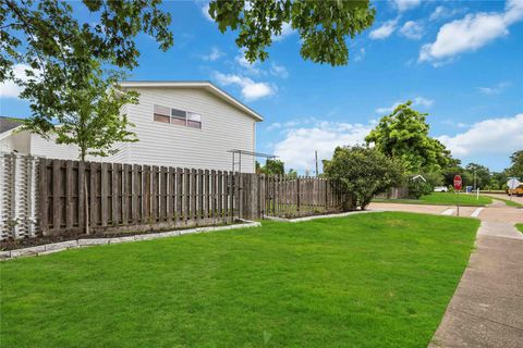 Photo of 5302 Saxon Drive #1/2, Houston, TX 77092 (MLS # 45581328)
