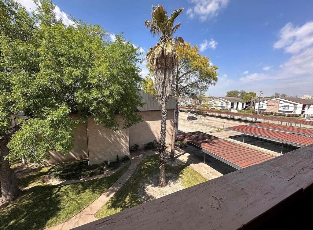 Photo of 8433 Hearth Drive, Houston, TX 77054 (MLS # 68916451)