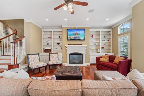 Photo of 9114 Campbell Court, Houston, TX 77055 (MLS # 50074200)