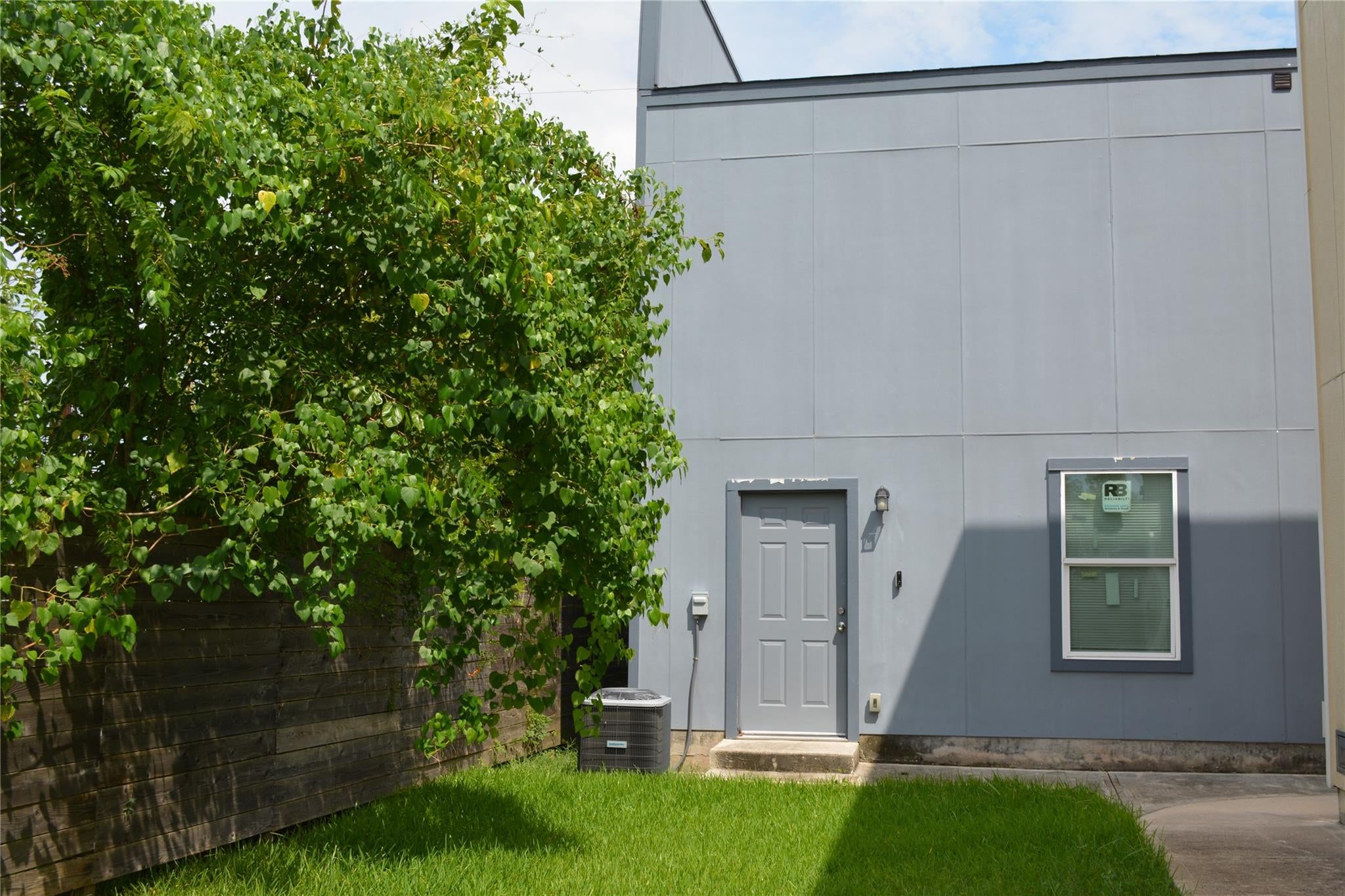 4711 Sayers Street A