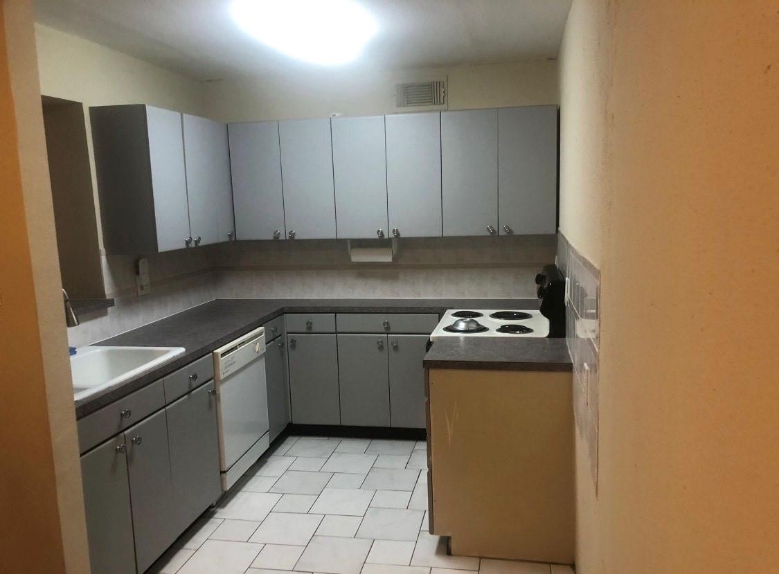 3300 Pebblebrook Drive 75