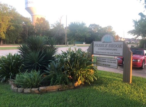 Photo of 3300 Pebblebrook Drive #75, Seabrook, TX 77586 (MLS # 67729164)