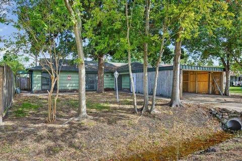 Photo of 9022 Beverlyhill Street, Houston, TX 77063 (MLS # 73681307)