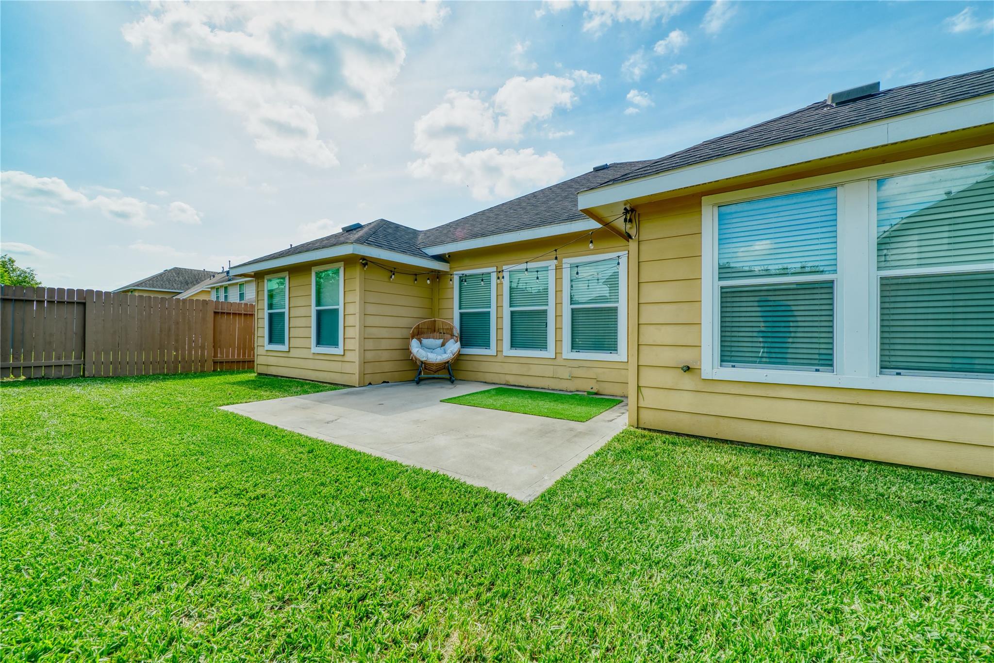 1211 Quarterhorse Drive