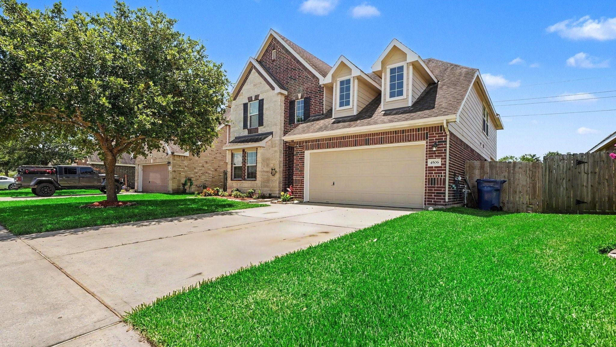 4506 Legends Bay Drive