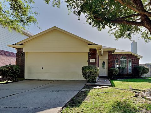 Photo of 4002 Old Pine Grove Drive, Humble, TX 77346 (MLS # 60764920) Photo of 4002 Old Pine Grove Drive, Humble, TX 77346 (MLS # 60764920)