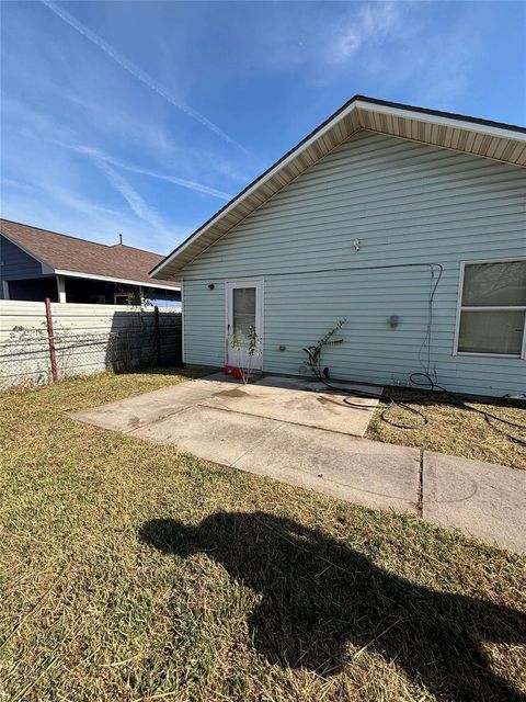 Tiny photo for 5903 Haight Street, Houston, TX 77028 (MLS # 86023380)