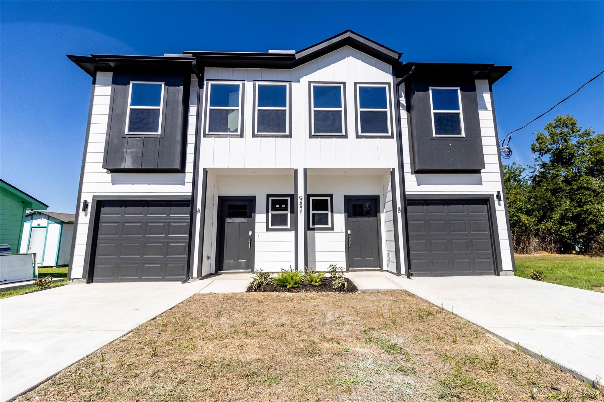 9821 Richcroft Street