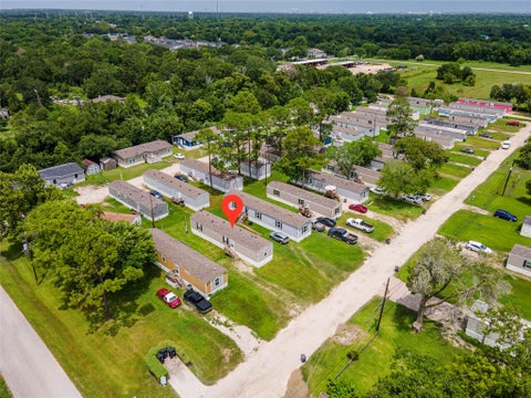 Photo of 8700 Patricia Lane #2, Hitchcock, TX 77563 (MLS # 61660283)