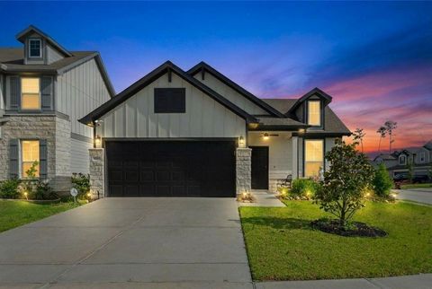 Photo of 23502 Glenbuck Street, Spring, TX 77373 (MLS # 10888315)