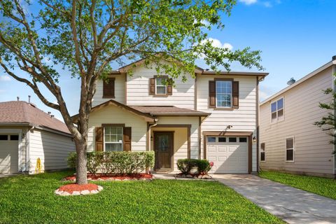 Photo of 2651 Skyview Shadows Court, Houston, TX 77047 (MLS # 79236464) Photo of 2651 Skyview Shadows Court, Houston, TX 77047 (MLS # 79236464)
